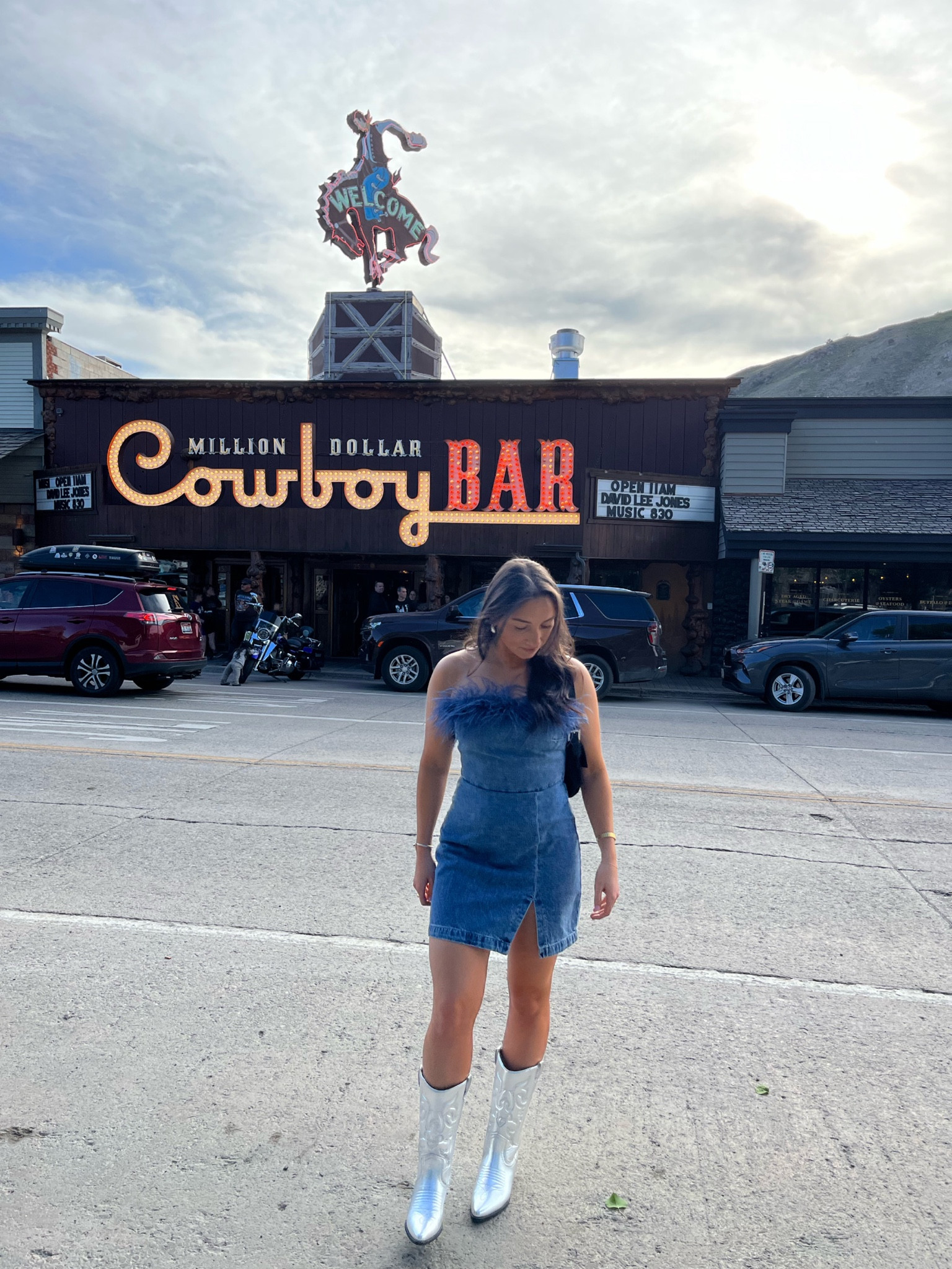 My favorite outfit from my trip to WY 💙 

#LTKFind #LTKstyletip #LTKfit