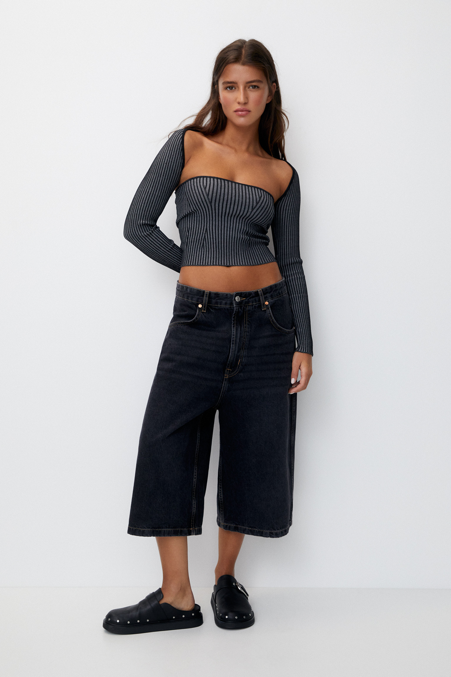Faded black bandeau top | PULL and BEAR UK