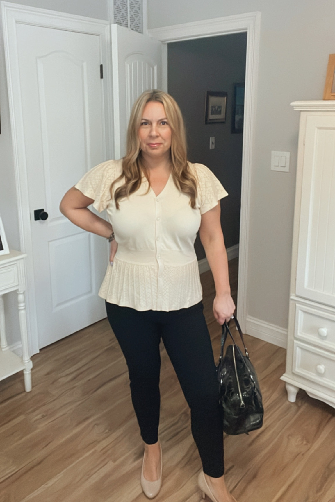 Work outfit idea! Wearing a medium in the short sleeve sweater and a large in pants. Heels tts







Midsize fashion, work outfit, Amazon fashion, spring outfit #ltkfind #ltkcurves

#LTKSeasonal #LTKunder50 #LTKworkwear