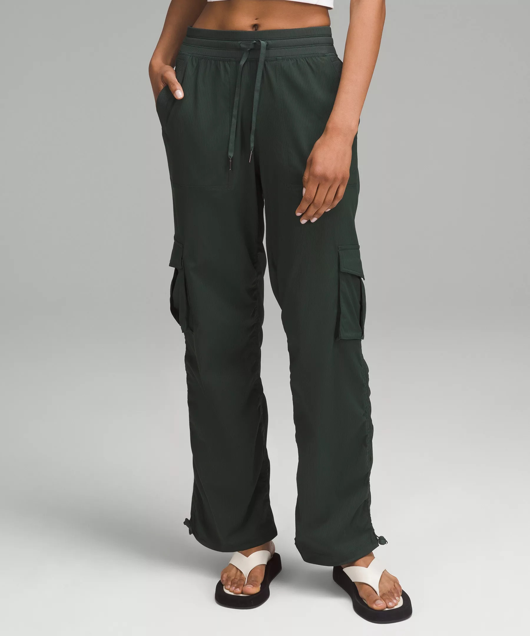 Dance Studio Relaxed-Fit Mid-Rise Cargo Pant | Lululemon (US)