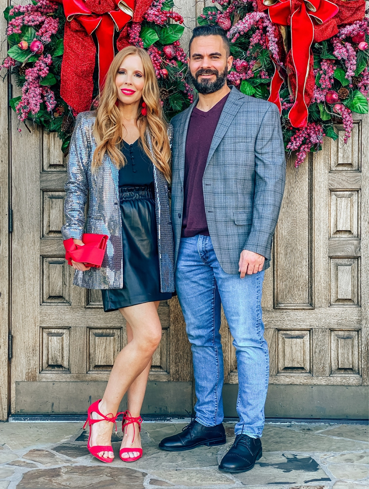 Holiday style, Christmas outfit, gift guide, Christmas style, gifts for him, amazon finds, Walmart finds 

#LTKGiftGuide #LTKover40 #LTKstyletip