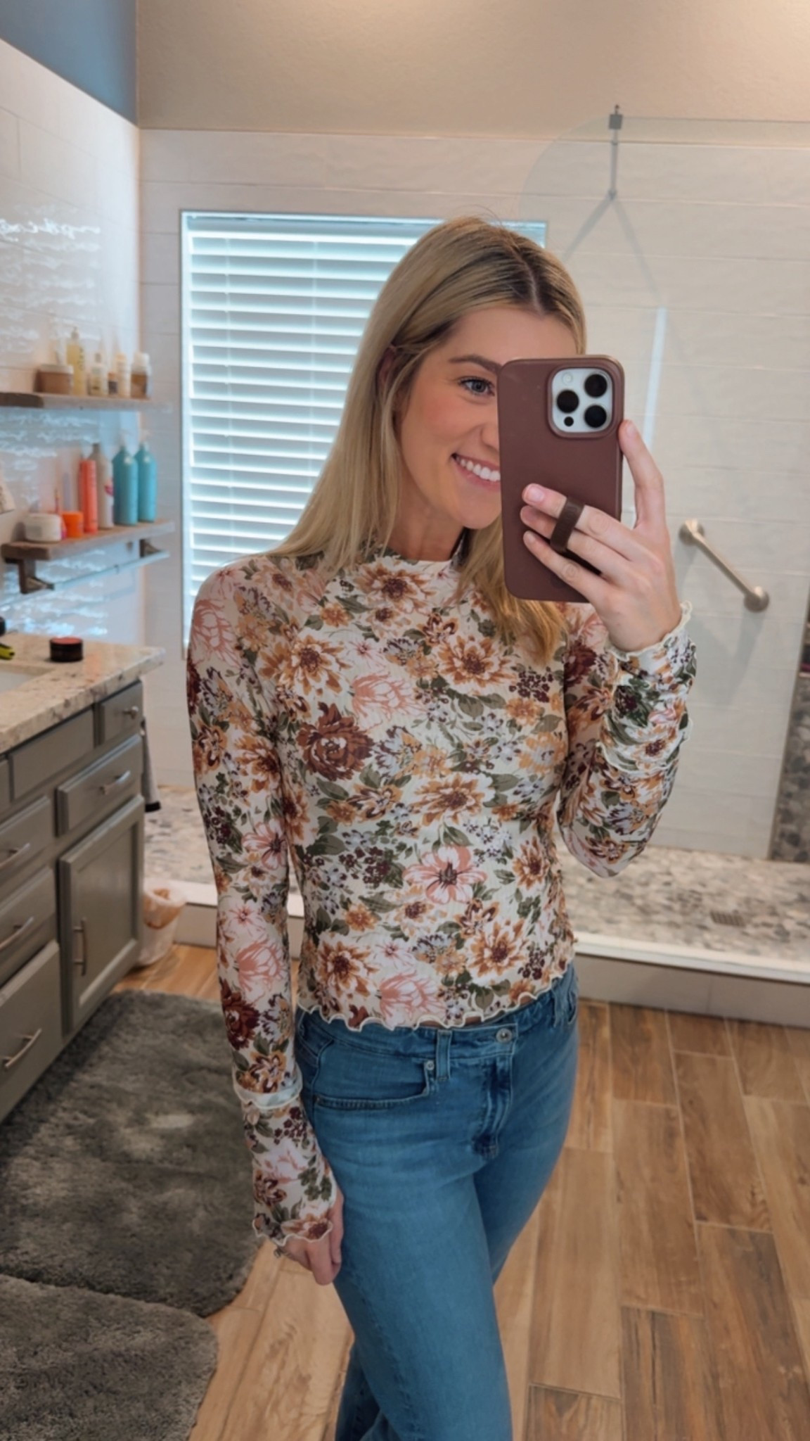 Floral mesh mock neck top- size small 

#LTKFindsUnder50 #LTKSeasonal