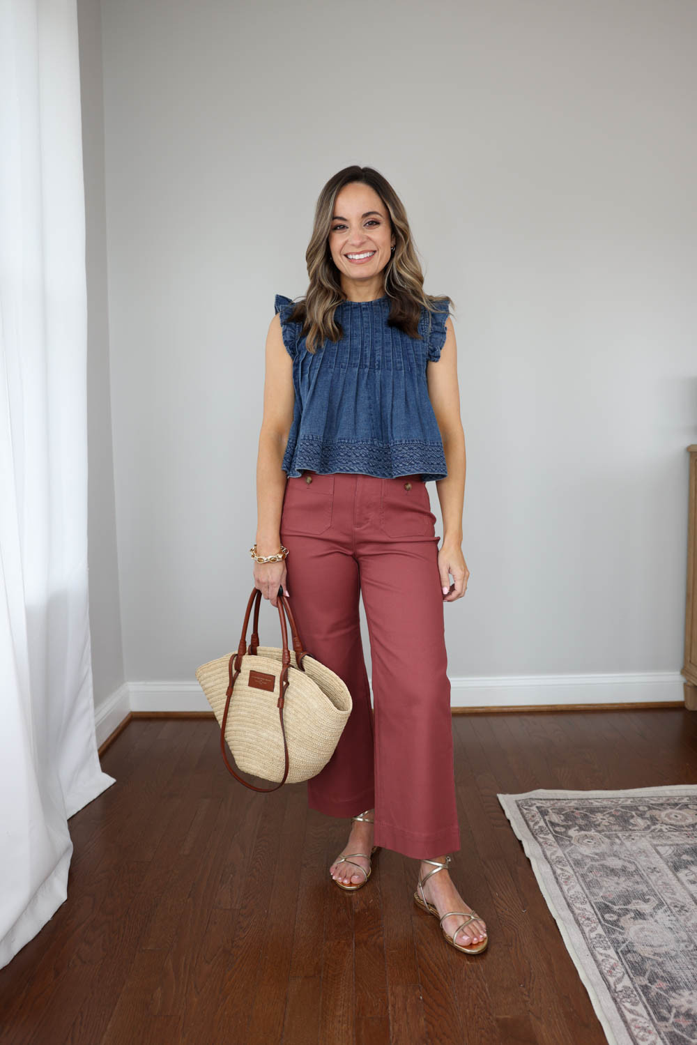Nine petite-friendly spring to summer outfit ideas! 

Pants (LOFT): Petite 24 | 10" rise | 24" inseam | size down, runs large at the waist
Chambray Swing Top (Anthropologie): XXS

My sizing for comparison: 4'10", 105lbs 32", 24", 36". 25" ankle inseam, 27-28" full length inseam.  

 #LTKPetite