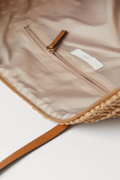 Straw Shopper | H&M (US + CA)
