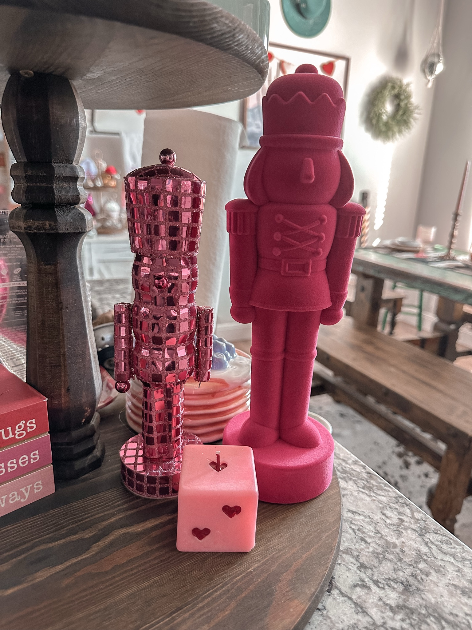 Tagging the cutest candles for V day