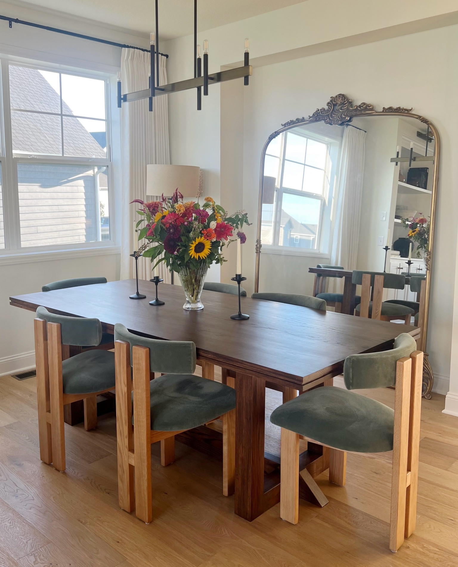 Our dining area 🤍

Athena Calderone for Crate & Barrel, velvet, wooden table, modern, interior design

#LTKFindsUnder50 #LTKSaleAlert #LTKHome