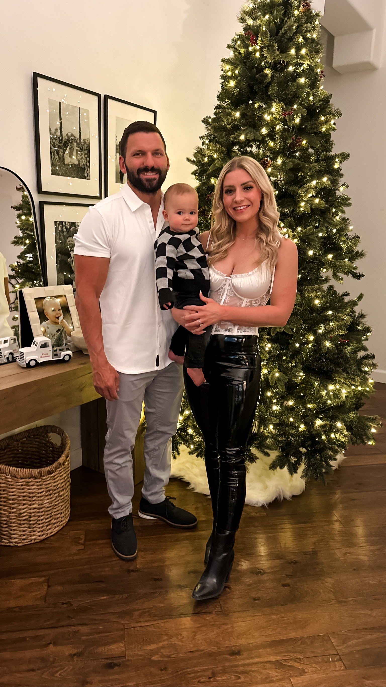 Spanx end of season SALE! These patent leather leggings are now $69 from $110! The regular faux leather leggings are now $49 from $98! Snag them while you can 🖤 I’m wearing the petite size small #holidayoutfit #holidayparty 

#LTKHoliday #LTKSaleAlert #LTKFindsUnder50