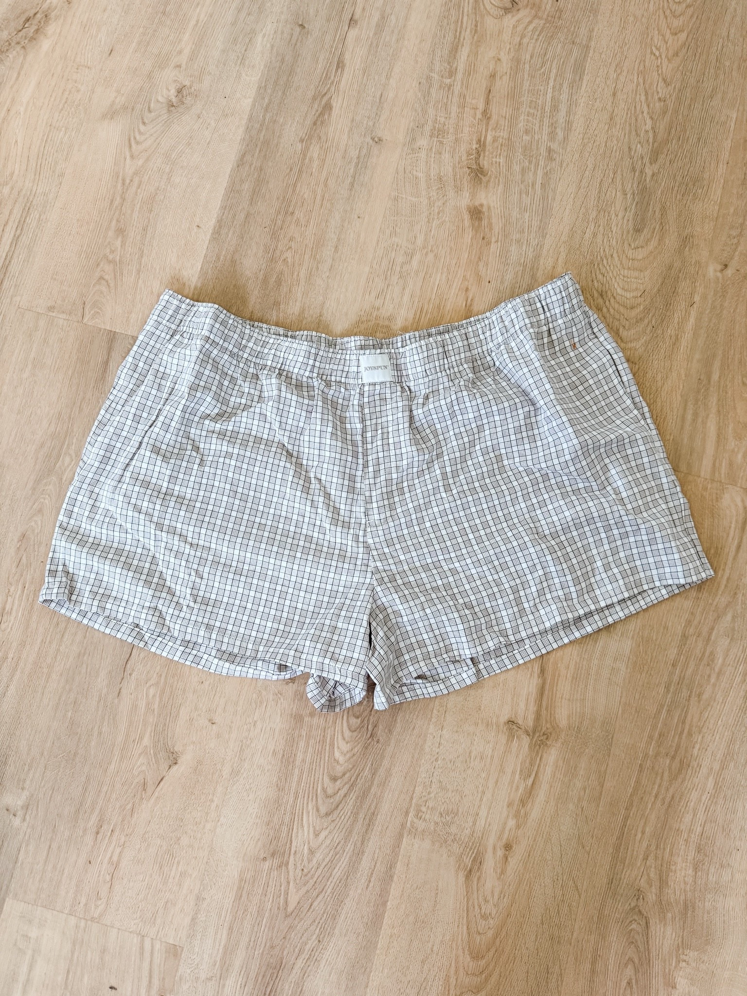 Our favorite Walmart boxers come in new prints! I picked up the neutral ones the other day.  There’s also a cute floral.  Under $8!!

#LTKMidsize #LTKSaleAlert #LTKBump