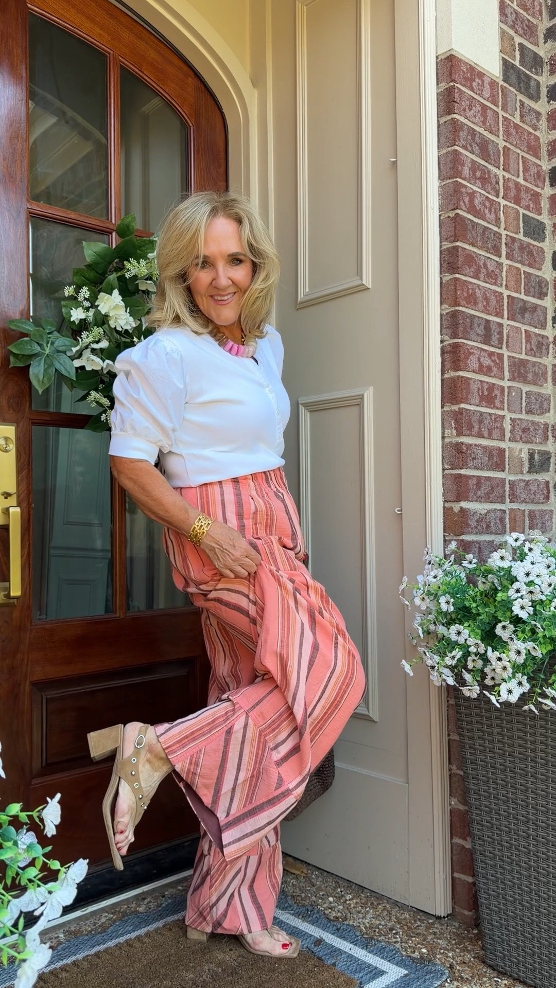 Pants are 91% cotton 9% linen and I’m wearing a small
Knit top size medium comes in other colors. Definitely get this one.
Lightweight pants pants for Summer striped pants, free people pants

#LTKOver40 #LTKootd #LTKPetite