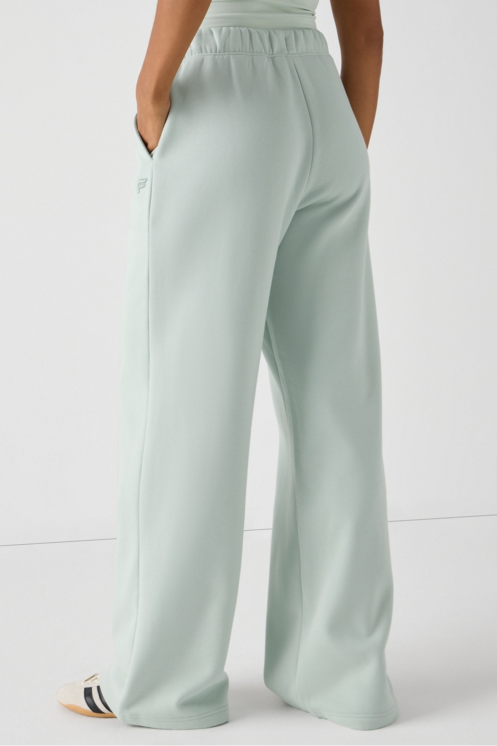 Cozy Fleece Wide Leg Sweatpant | Fabletics