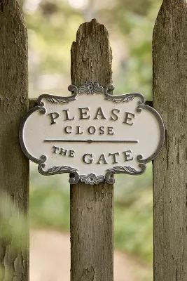 Please Close the Gate Sign | Terrain