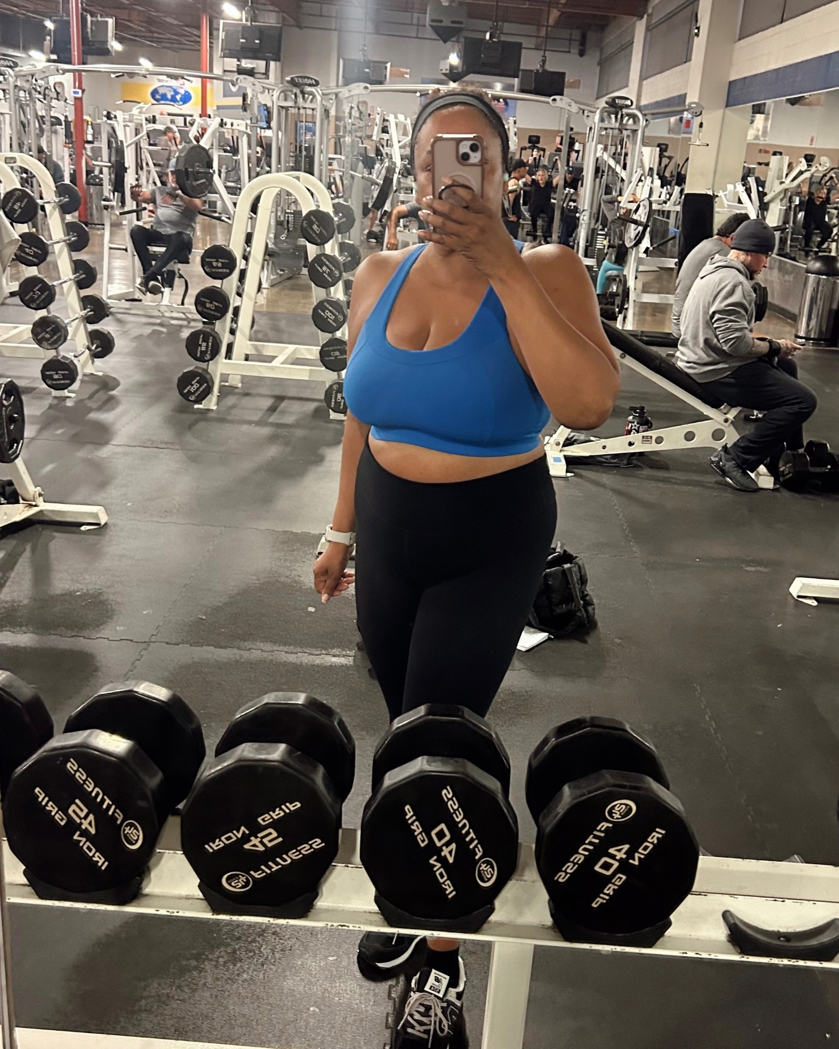 Gym 💪🏾 Outfit ☑️ Top size large, leggings xl

#LTKActive #LTKMidsize #LTKOver40