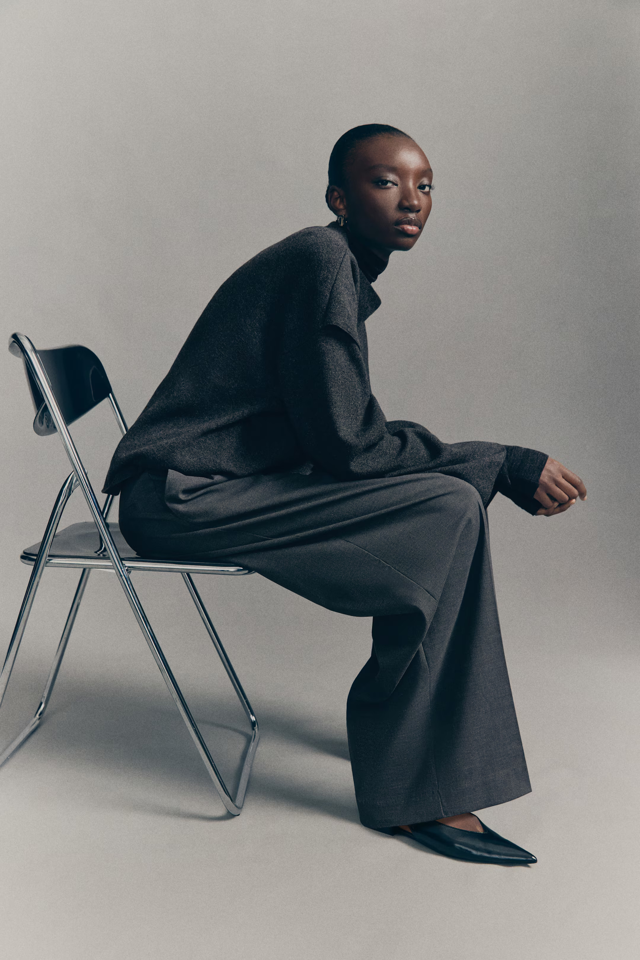 Elegante Hose mit weitem Bein | H&M (DE, AT, CH, NL, FI)