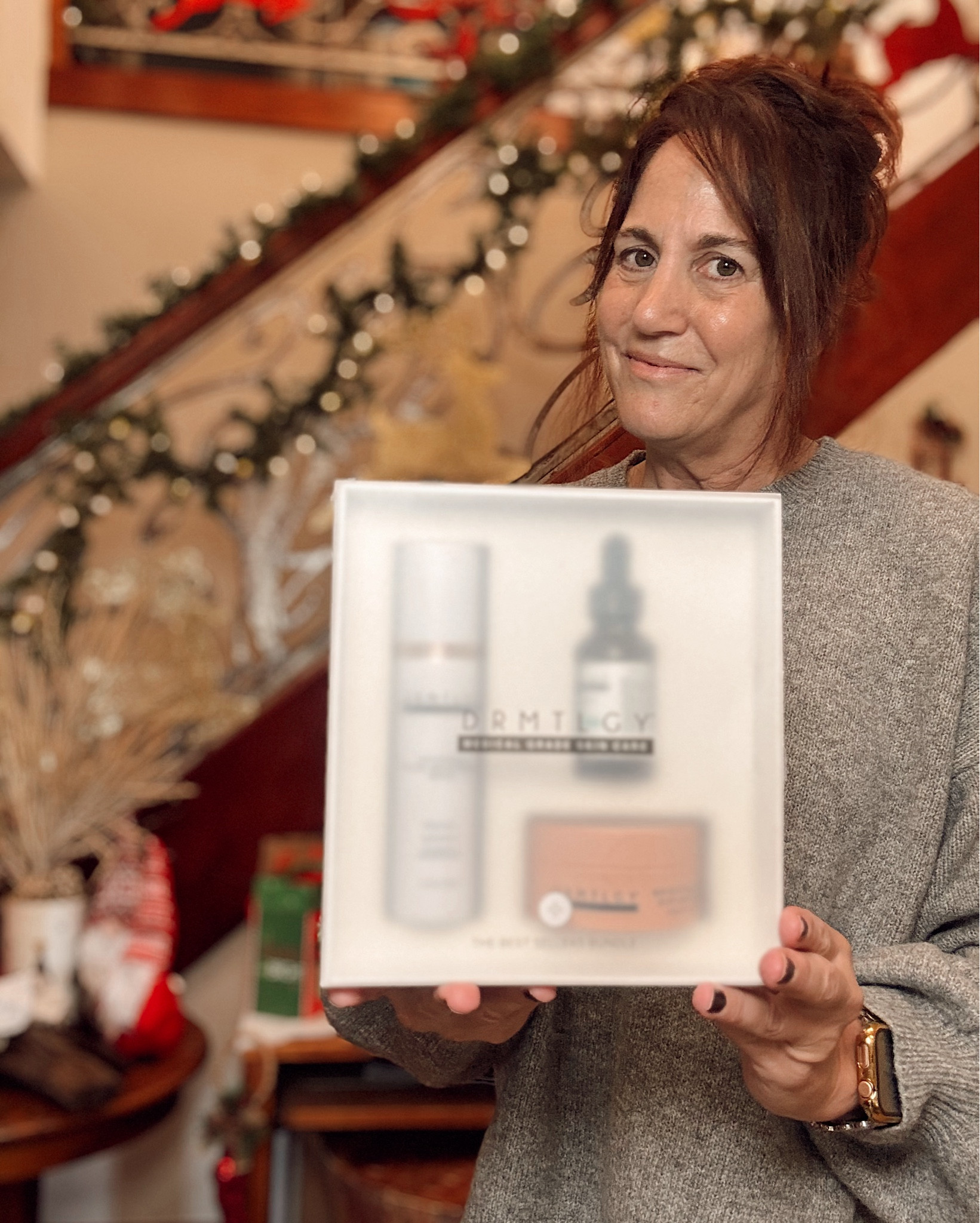 Get and give the gift of glow thisholiday season with medical grade skincare from @Drmtlgy
Skincare, glowing skin, self care, skin routine, Holiday glow, Radiant, gifts for her, gift sets, eye mask, serum, tinted sunscreen, 


#LTKBeauty #LTKHoliday #LTKselfcare