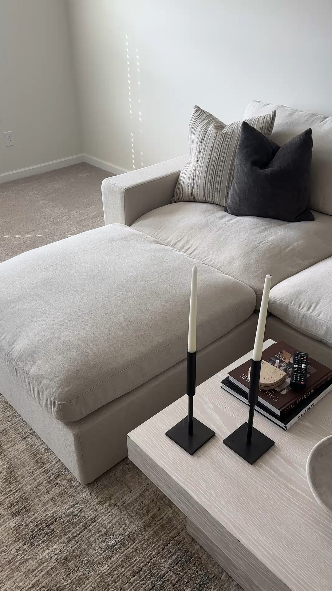 Living room couch

#LTKHome #LTKdayinmylife #LTKU