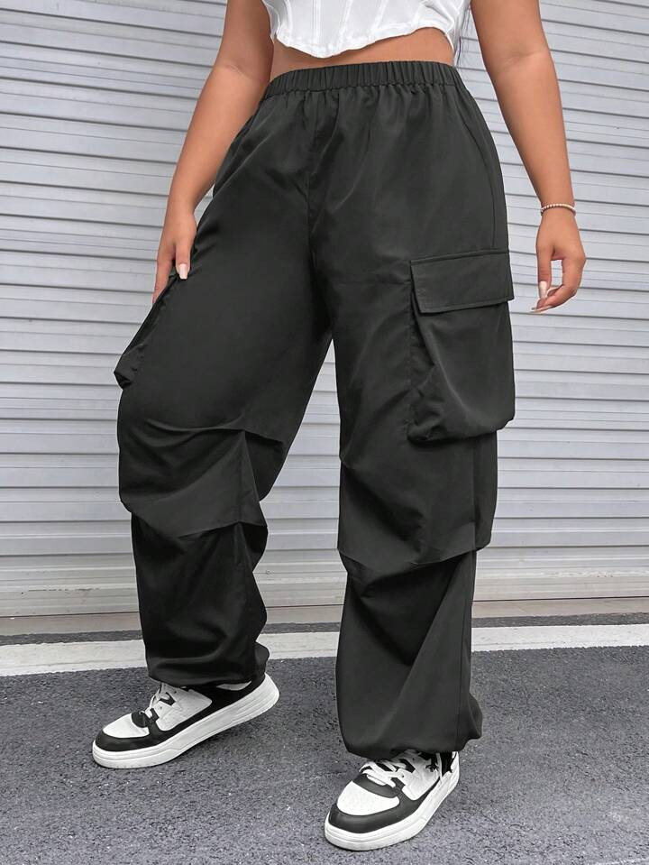 SHEIN EZwear Plus Flap Pocket Side Cargo Pants | SHEIN