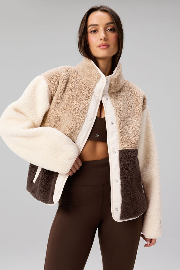 Tahoe Teddy Jacket | Fabletics