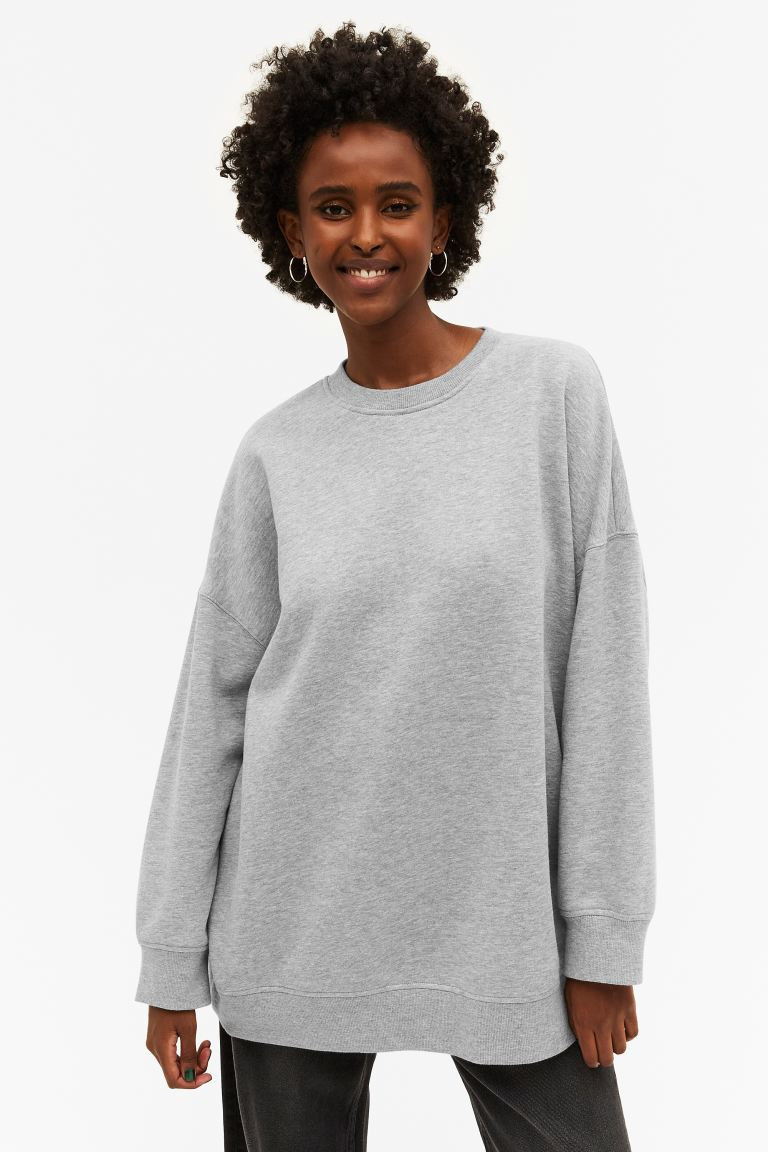Oversized crewneck sweater | H&M (UK, MY, IN, SG, PH, TW, HK)
