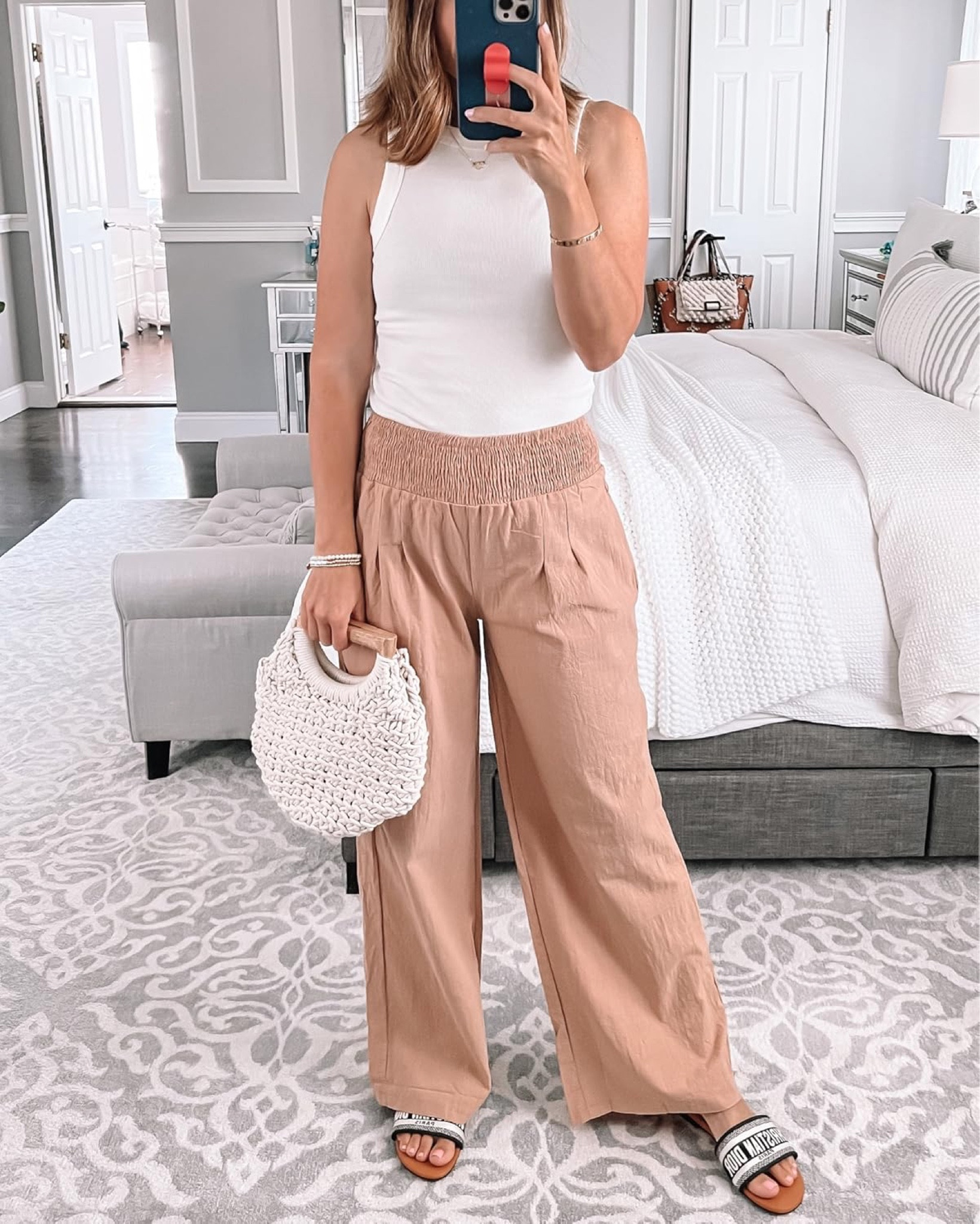 Cutest wide leg pants. They come in a few colors (this is khaki) and they run tts. Wearing small.

#LTKStyleTip #LTKFindsUnder50 #LTKSeasonal