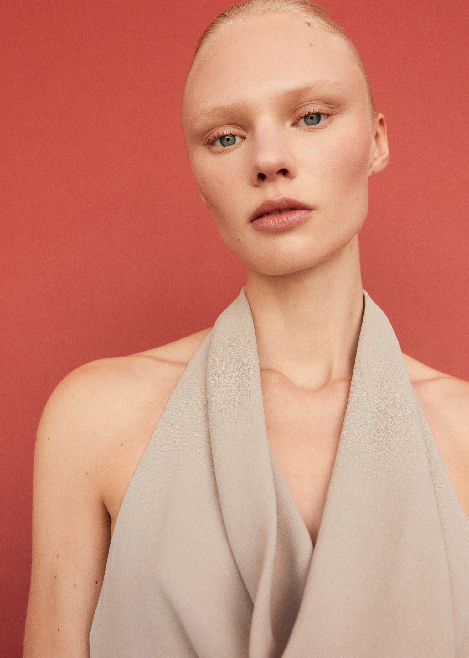 Halter dress with draped neckline | MANGO (UK)