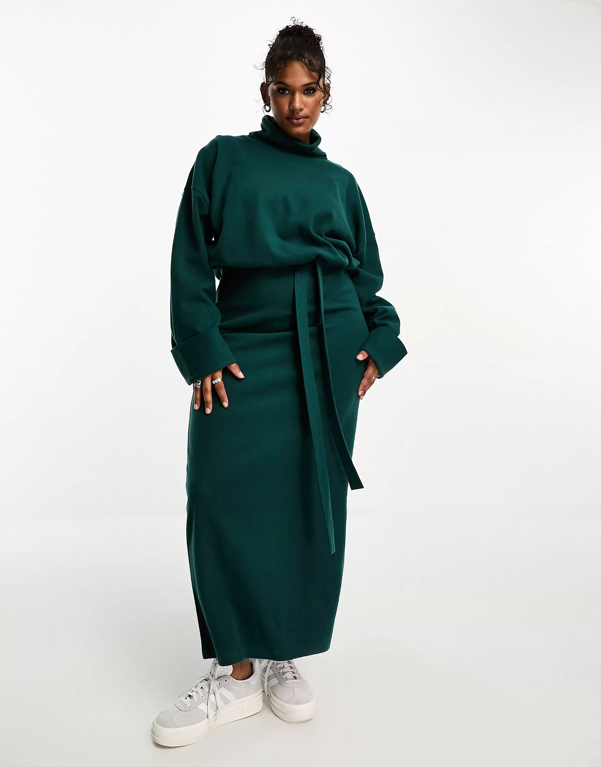 ASOS DESIGN Curve supersoft volume sleeve roll neck belted maxi jumper dress in forest green - DG... | ASOS (Global)