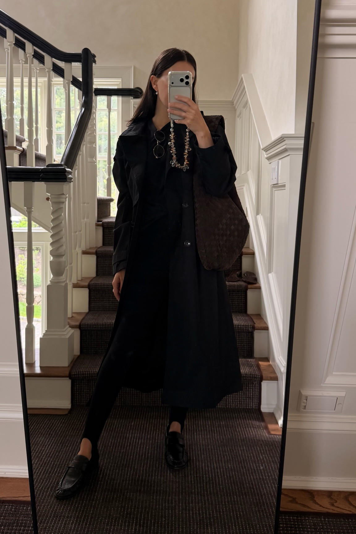 Dropoff ootd 
Black trench coat
Stirrup leggings
Black tee
Loafers so comfy don’t need breaking in
Phone chain 