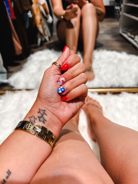 These would definitely have to be my favorite nails for the Fourth of July! 

Nail inspo
Nail art 
Nail design 
Summer nails 
Gel nails 

#LTKBeauty #LTKSeasonal #LTKStyleTip