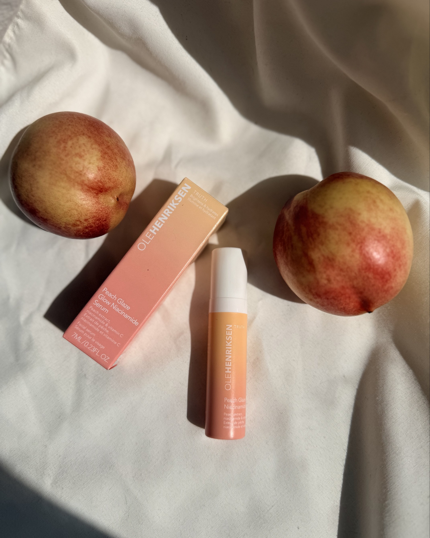 I tried out the new Ole Henriksen Peach Glaze serum and it is like summer skin in a bottle ! 

#olehenriksen #skincare #serums #Sunmerskin 

#LTKuk #LTKsummer #LTKbeauty