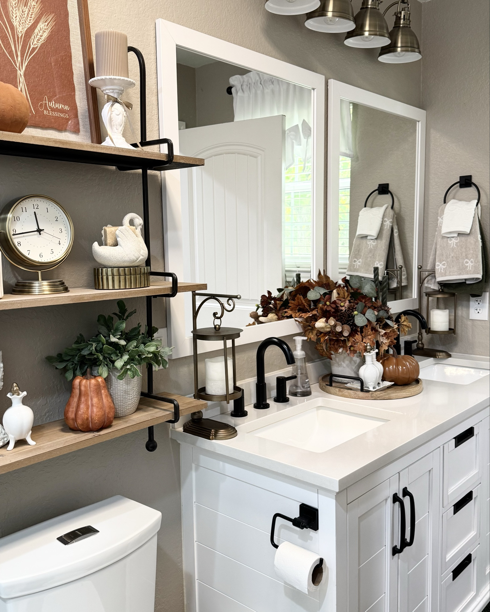 🍂Fall Bathroom Inspiration 2025 🍂

#LTKSeasonal #LTKHome