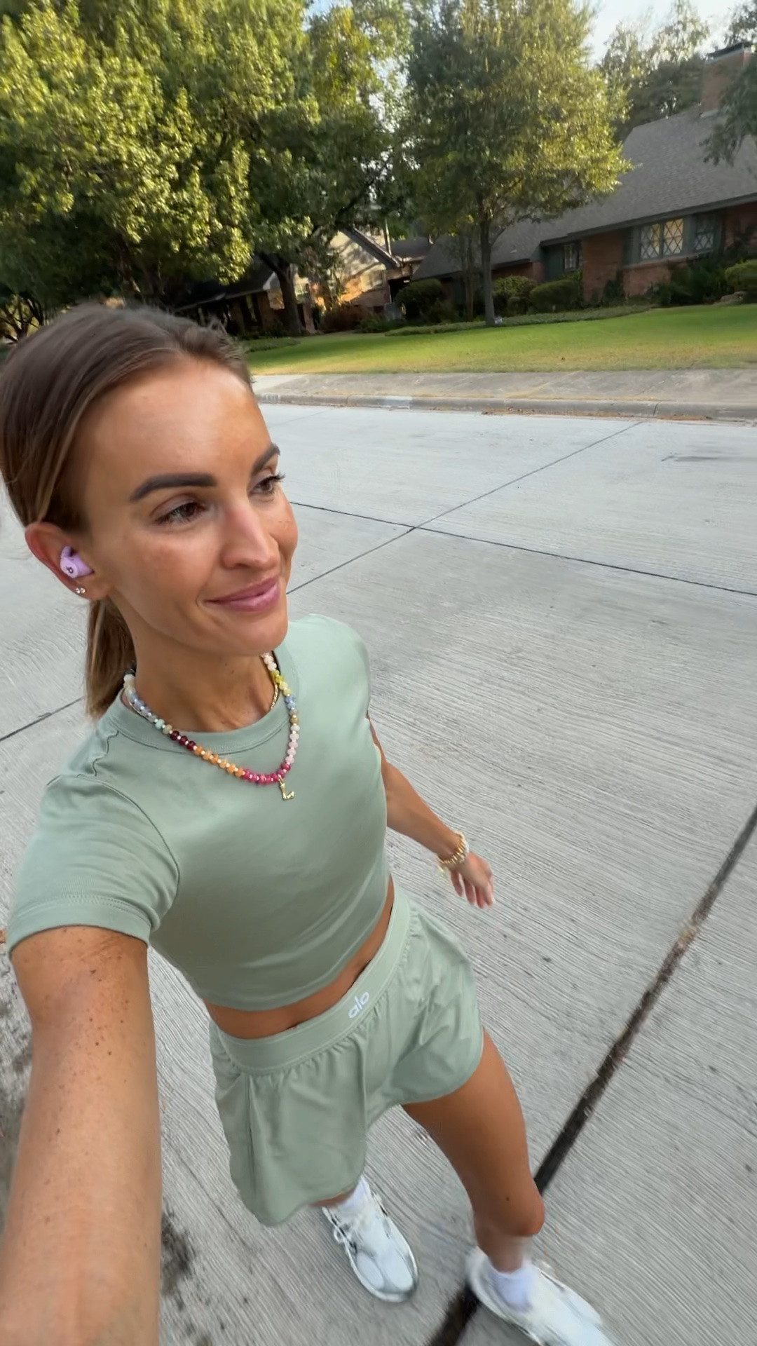 Obsessed with this alo color!!

#LTKmomlife #LTKdayinmylife #LTKfitnessgoals