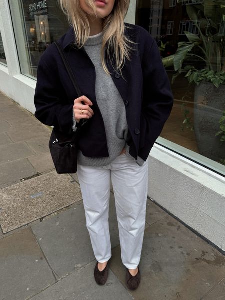 Spring means white jeans and ballet flats!