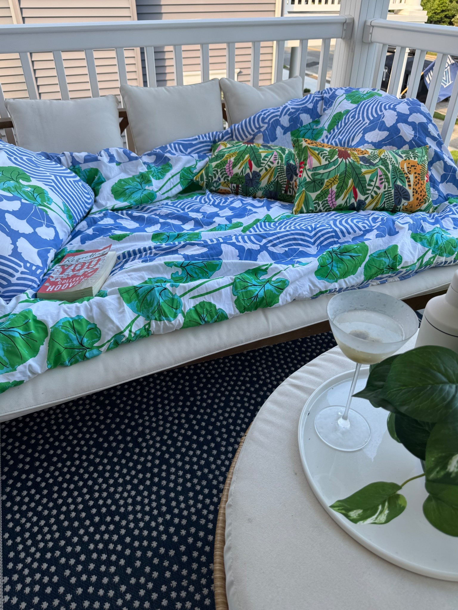 summer’s golden hour magic. 🍋🌿 #PorchVibes #SummerNights

#LTKStyleTip #LTKSeasonal #LTKHome