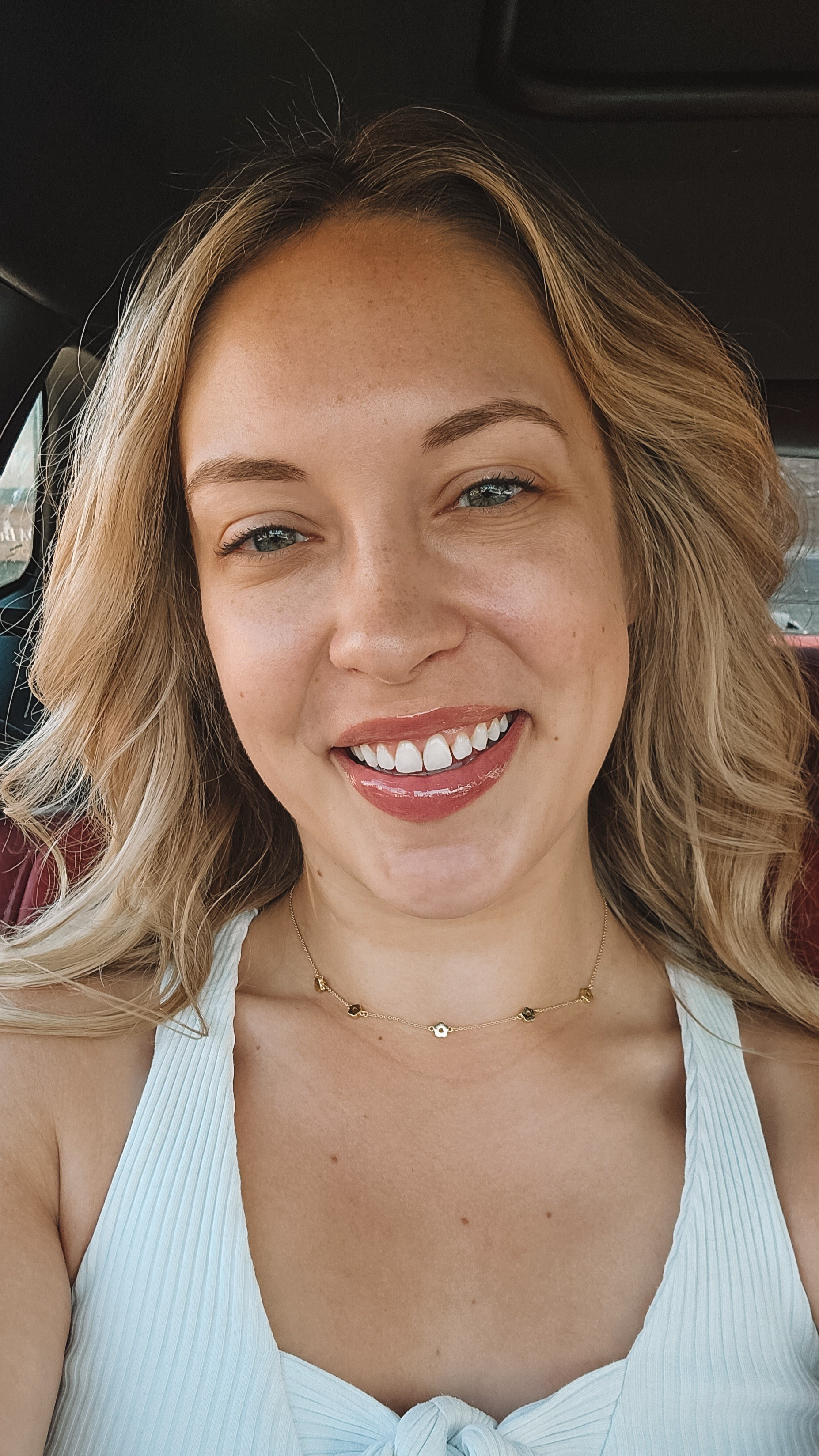 Ana Luisa flower choker in action 😍 adjustable length, doesn't tarnish, & there's a matching bracelet! 

#LTKBeauty #LTKFindsUnder100 #LTKStyleTip