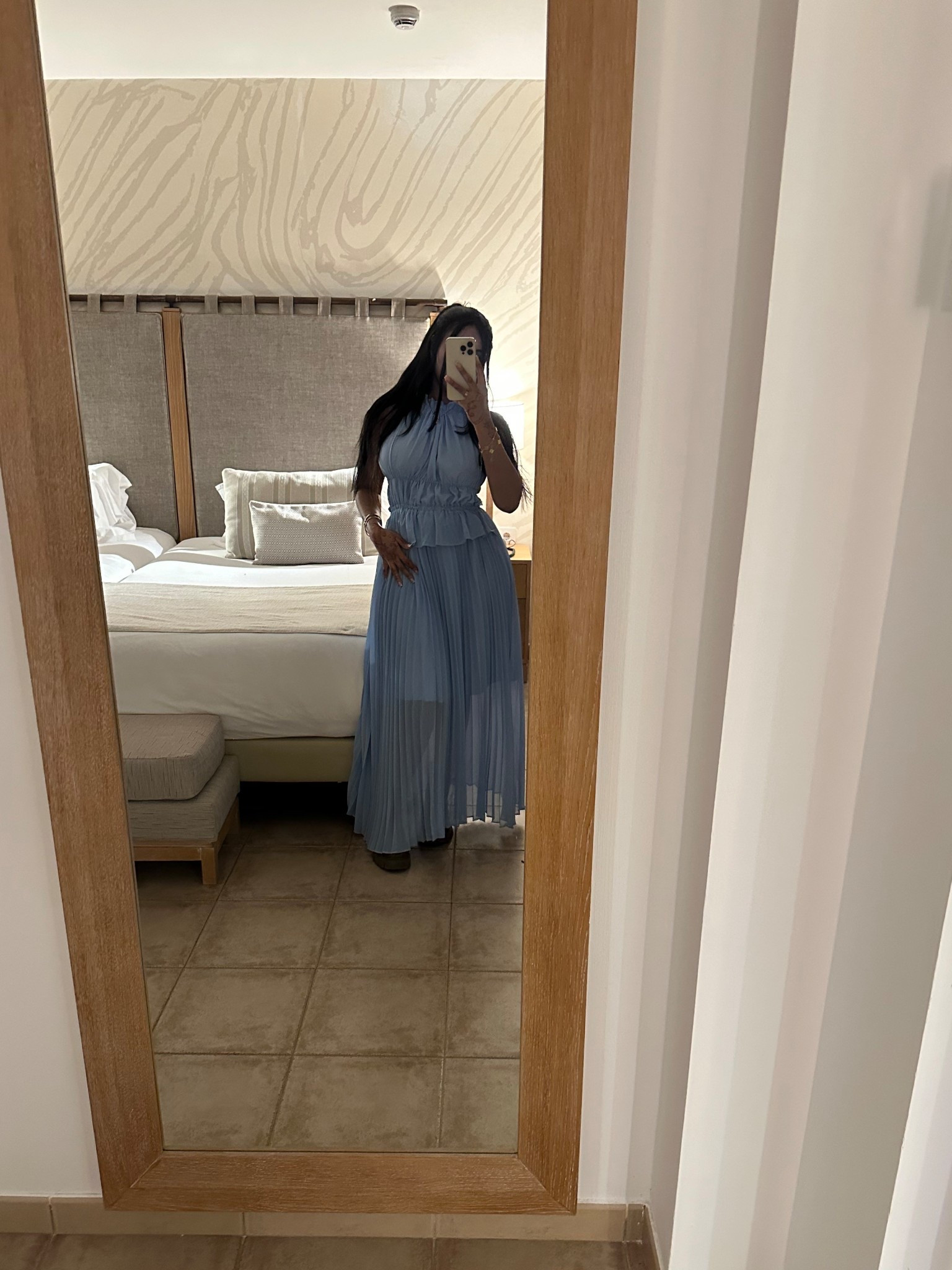 Stay tuned for the trendiest by downloading, searching and following MUSERA, L'Amorae, & Athîral.

Unlock new December trends with 🎫QSUS12itsalisparks598

#SHEINtrends#ad


#LTKFindsUnder50 #LTKootd