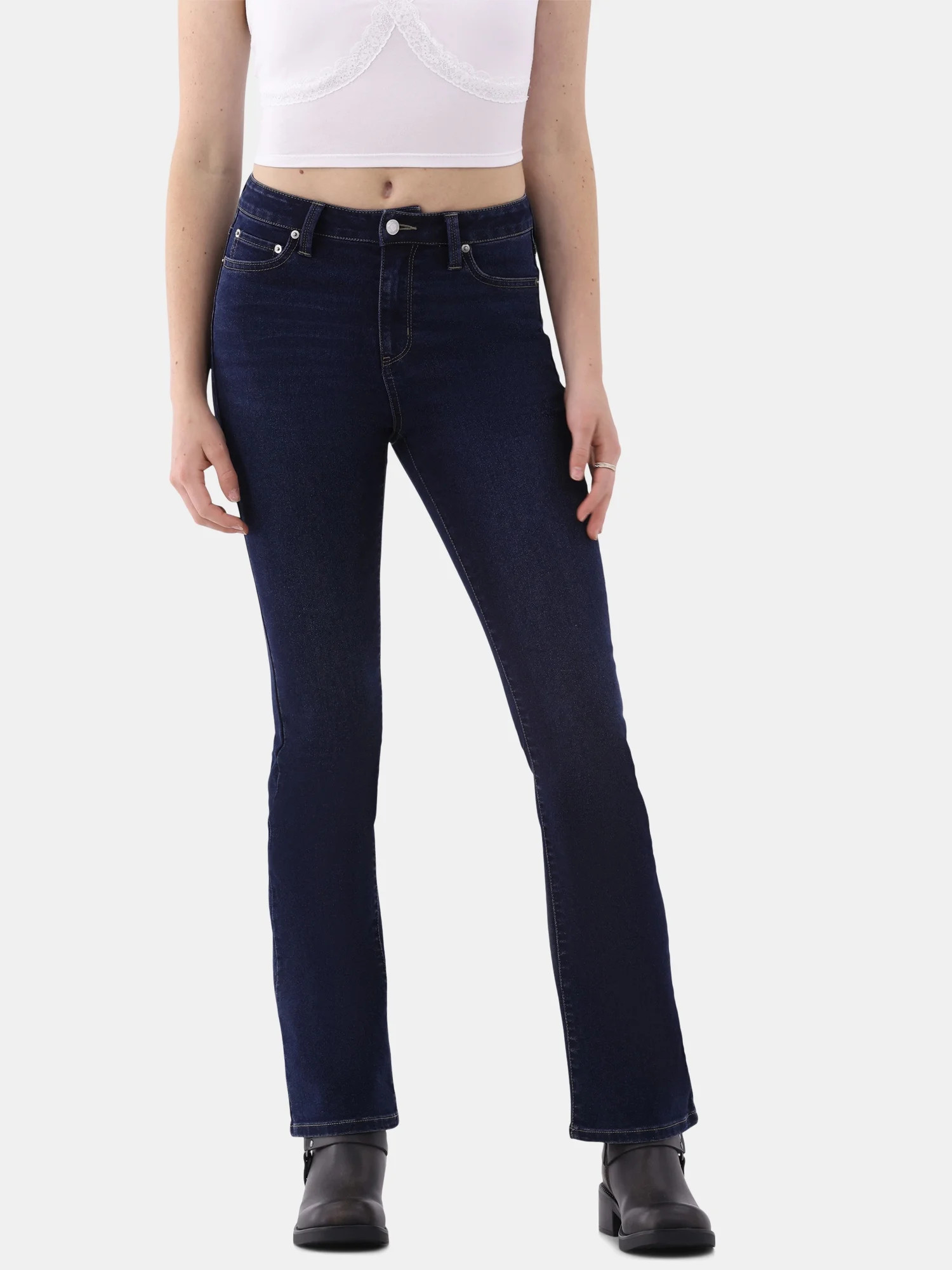 No Boundaries Mid Rise Bootcut Jeans, 32” Inseam, Women’s - Walmart.com | Walmart (US)