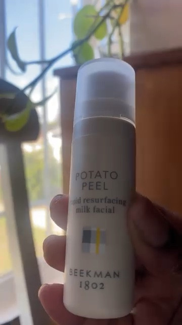 Happy self care Sunday ❤️

If you should be checking out any skin care brand, you should be checking out @beekman1802 ❤️

#KindnessKrew #beekman1802 

Use my code :Saucyy.preciouss or copy the link below 

 https://partners.beekman1802.com/a/saucy.preciouss