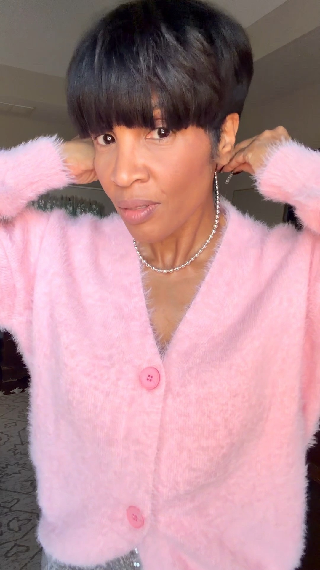 Softness for the season! 

5ft 6 size small 