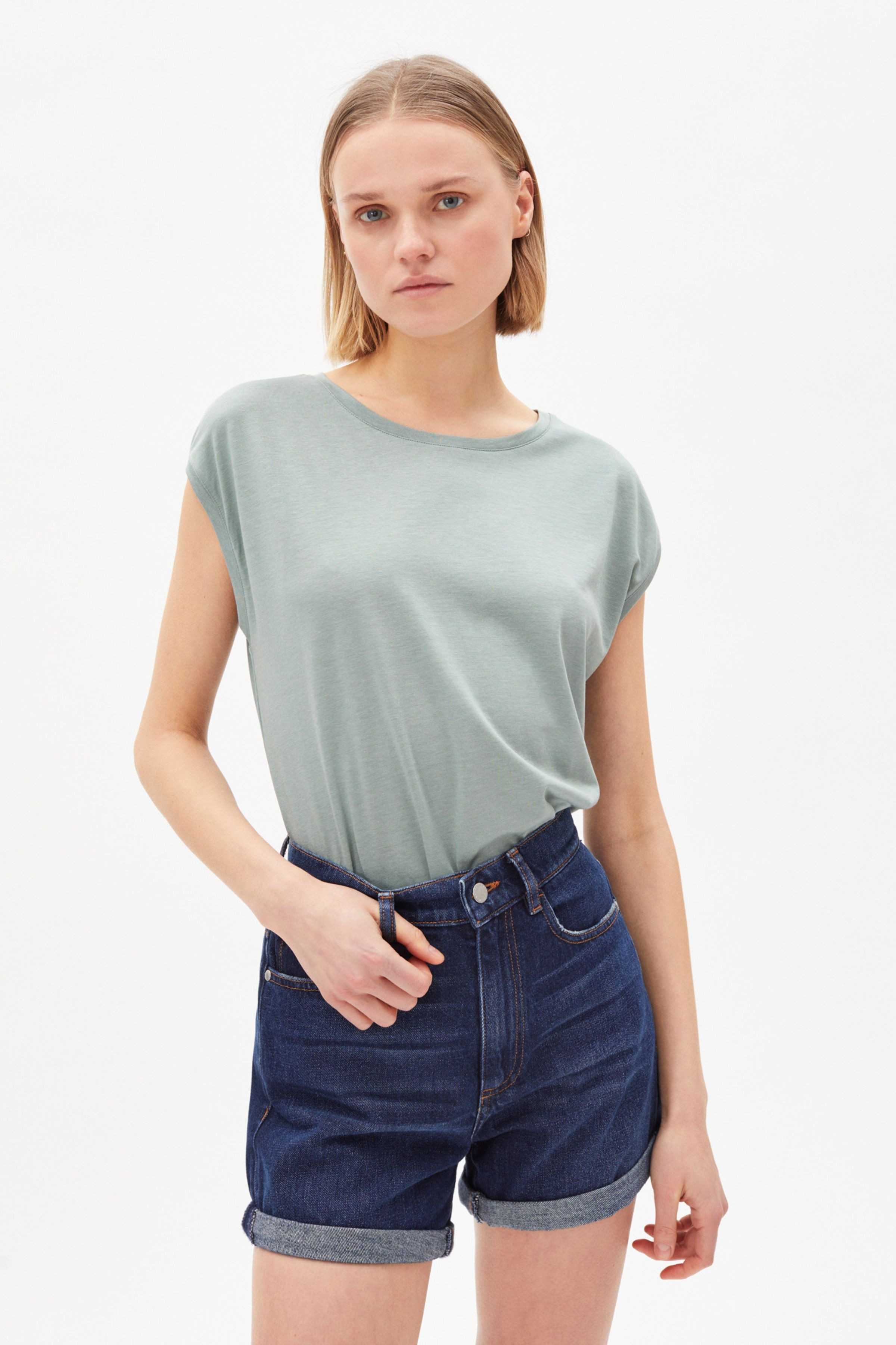 T-Shirt Jilaa FS21 | LOVECO 