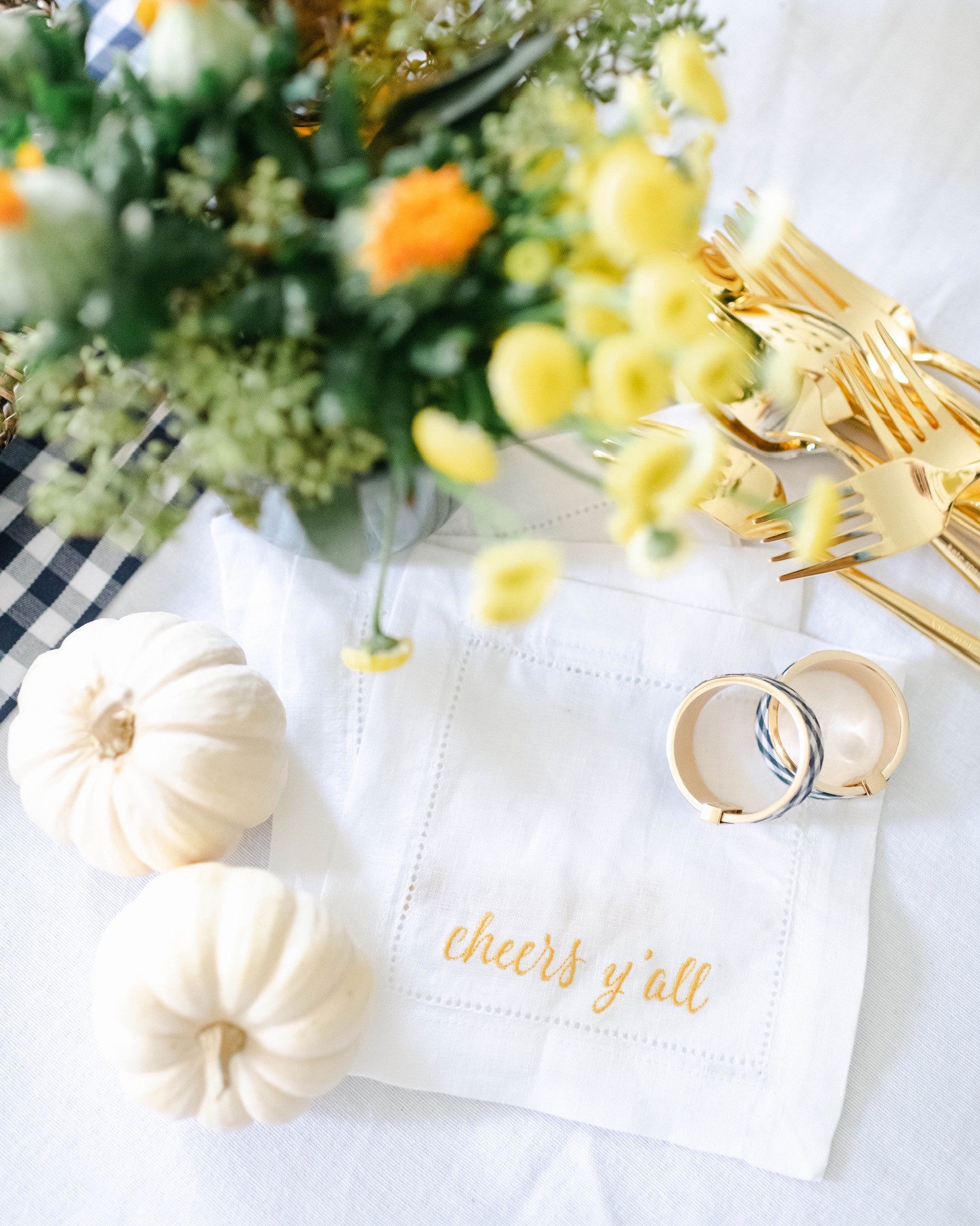 Cheers y’all 🥂 We made it to the weekend! Is everyone still feeling pumpkin vibes, or are you ready to start bursting out the Christmas decorations? I’m still trying to wrap my head around the fact the October flew by in a flash. Either way, I linked some festive decor for Thanksgiving and  transitioning to tinsel town in the LTK app or follow the link in my bio! Happy Fri-Yay! 

#LTKHoliday #LTKSeasonal #LTKhome