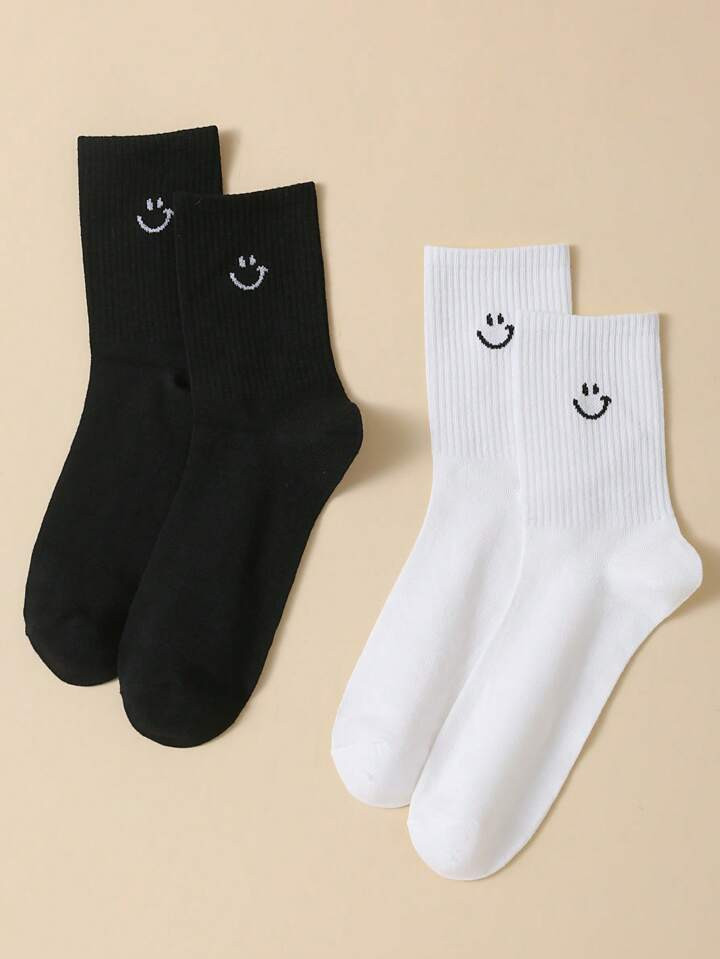 Chrisolux 2 pairs of cartoon pattern simple men's mid-tube socks | SHEIN