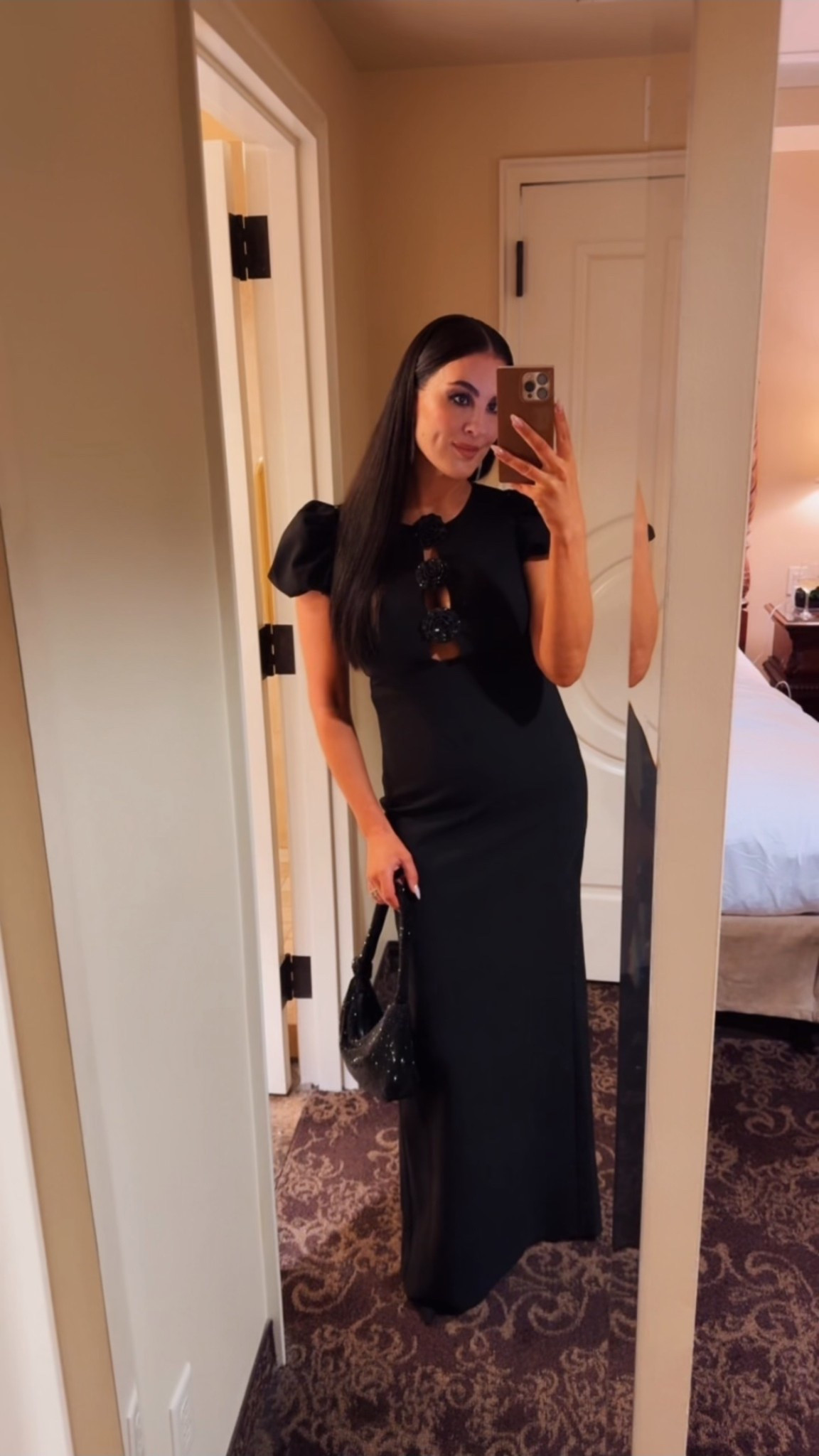 My Holiday party look! 

#LTKHoliday #LTKBeauty #LTKgrwm