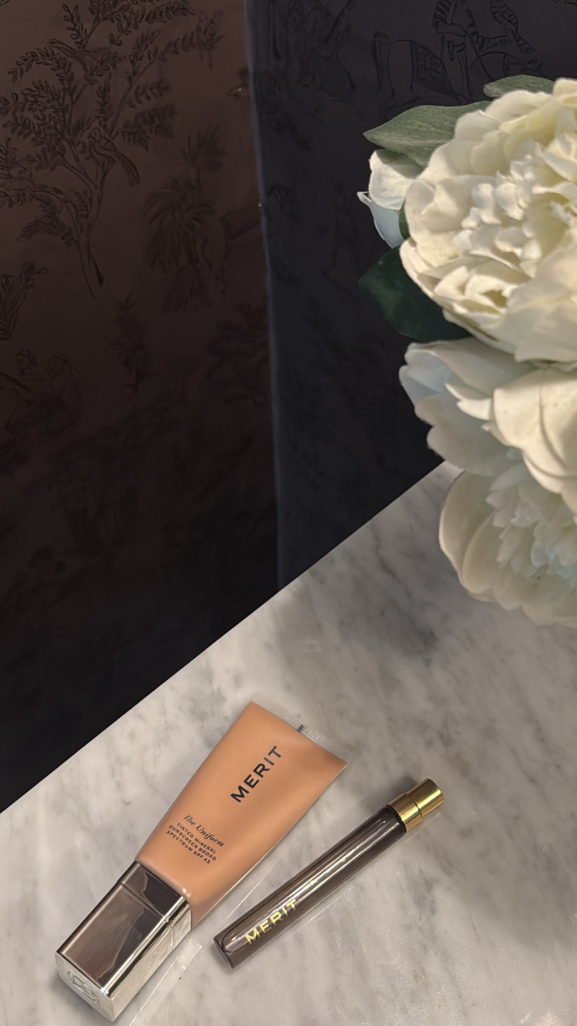 Truly the skincare + scent uniform I swear by for summer!

#LTKBeauty #LTKSummerEdit #LTKGiftGuide