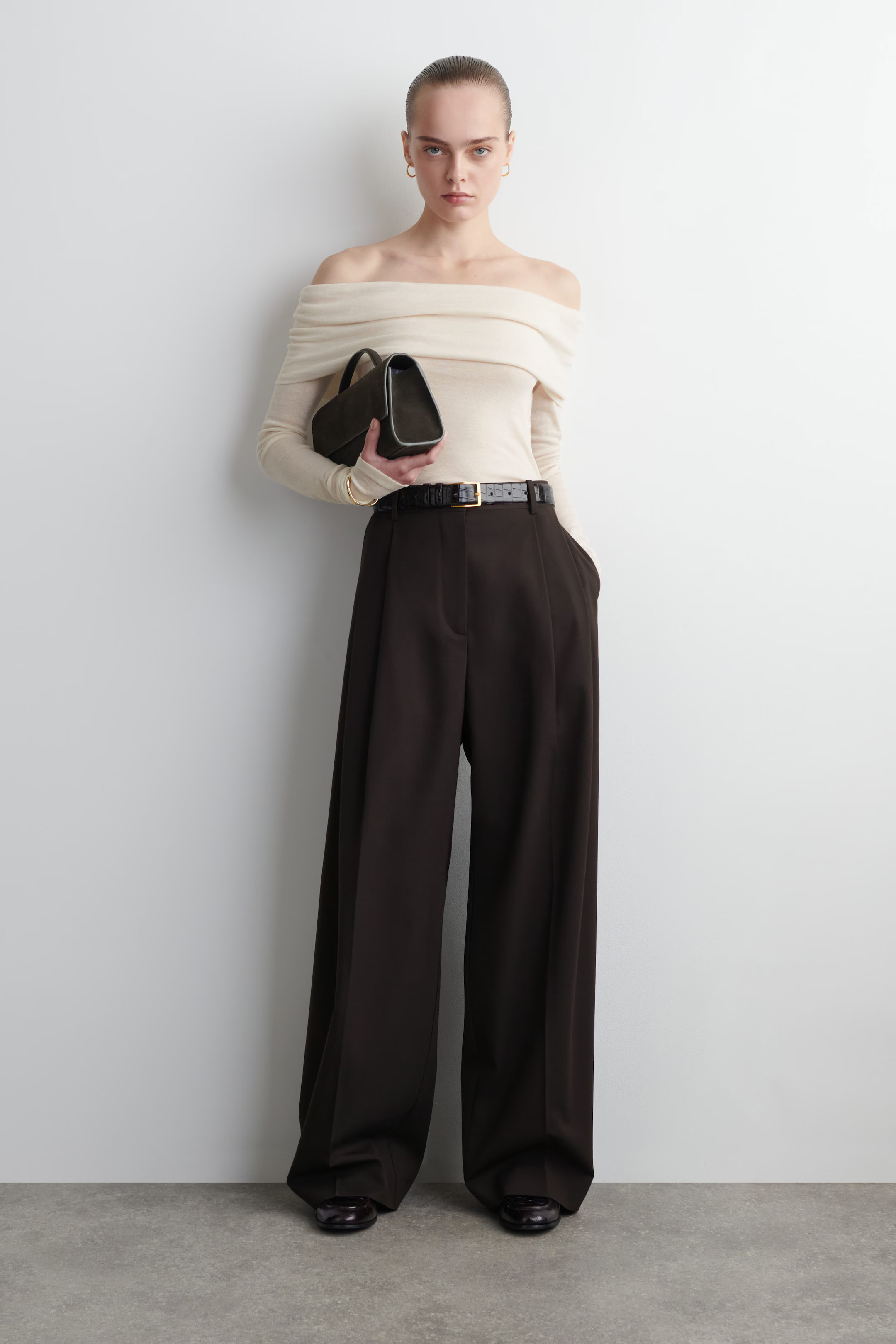 OFF-THE-SHOULDER MERINO WOOL TOP - OFF-WHITE | COS GB | COS UK