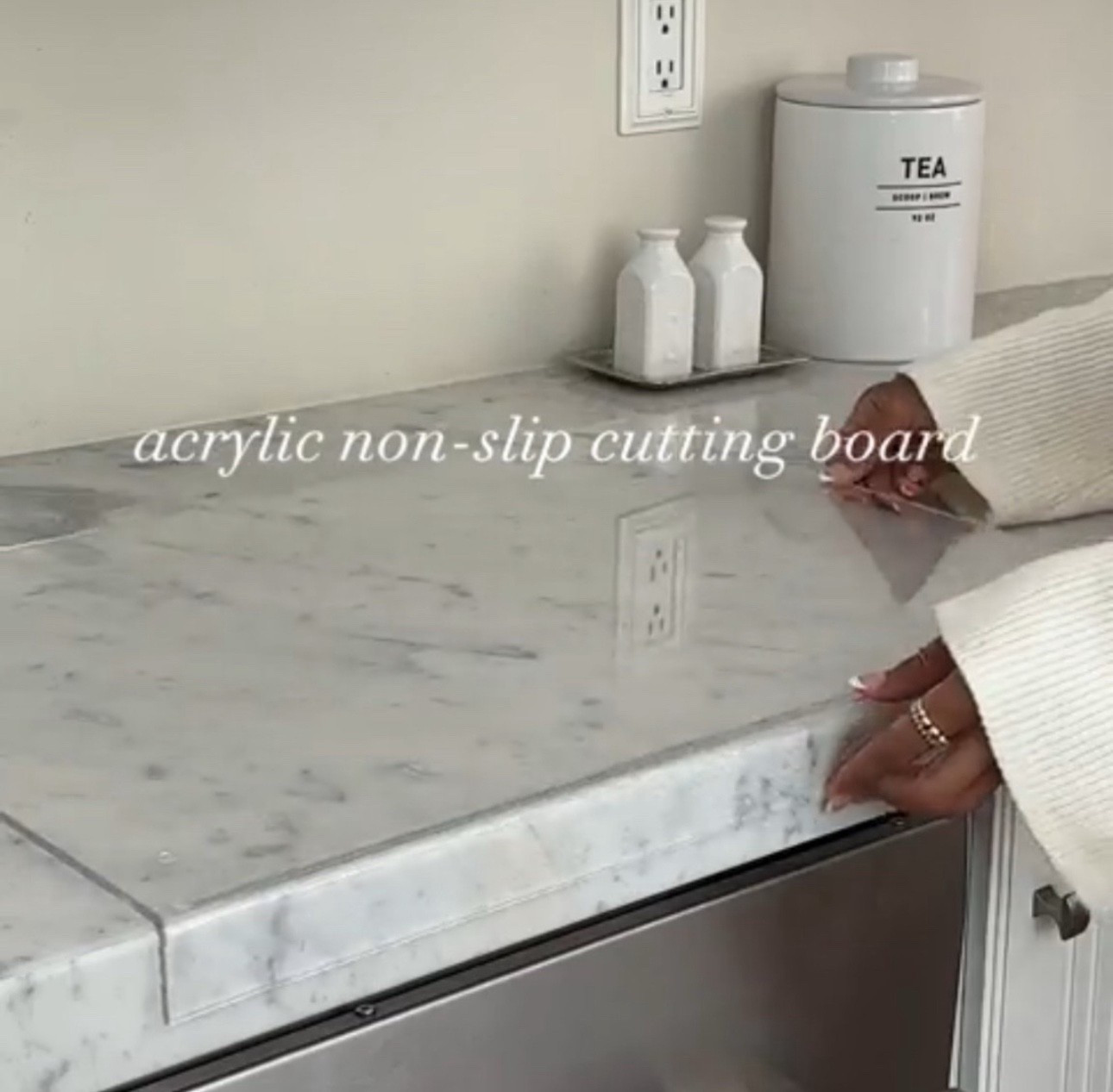 Scroll to shop! Follow for more finds! Xo! 🥰

#LTKFindsUnder50 #LTKFindsUnder100 #LTKHome