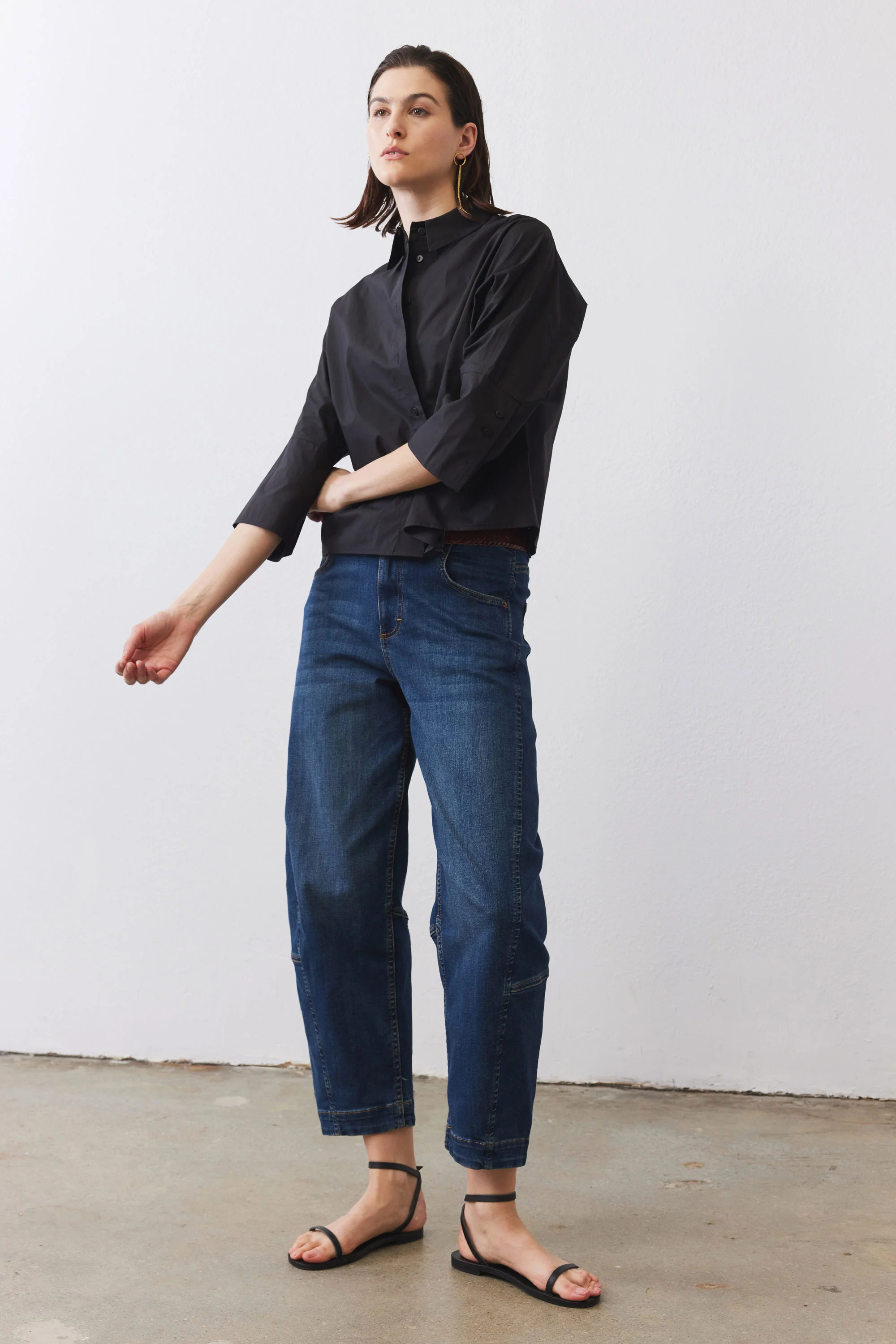 The Ultimate Barrel Leg Jeans 2.0 | Indigo Barrel Jeans - Ruti | Ruti