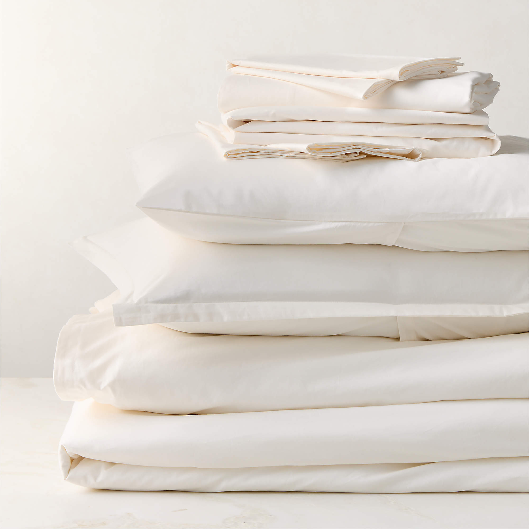 Premier Warm White Organic Cotton Percale 500 Thread Count King Bedding Set | CB2 | CB2
