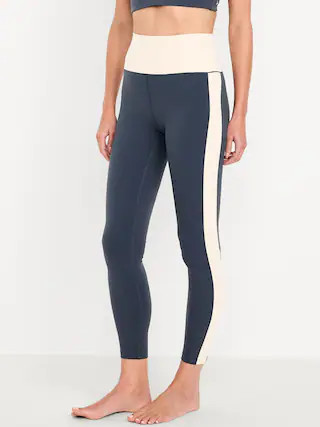 Extra High-Waisted StudioSmooth 7/8 Leggings | Old Navy (CA)