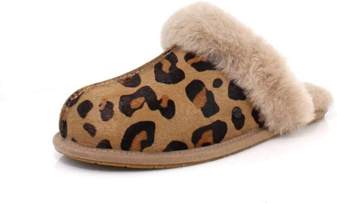UGG Women's Scuffette Ii Leopard Slipper | Amazon (US)