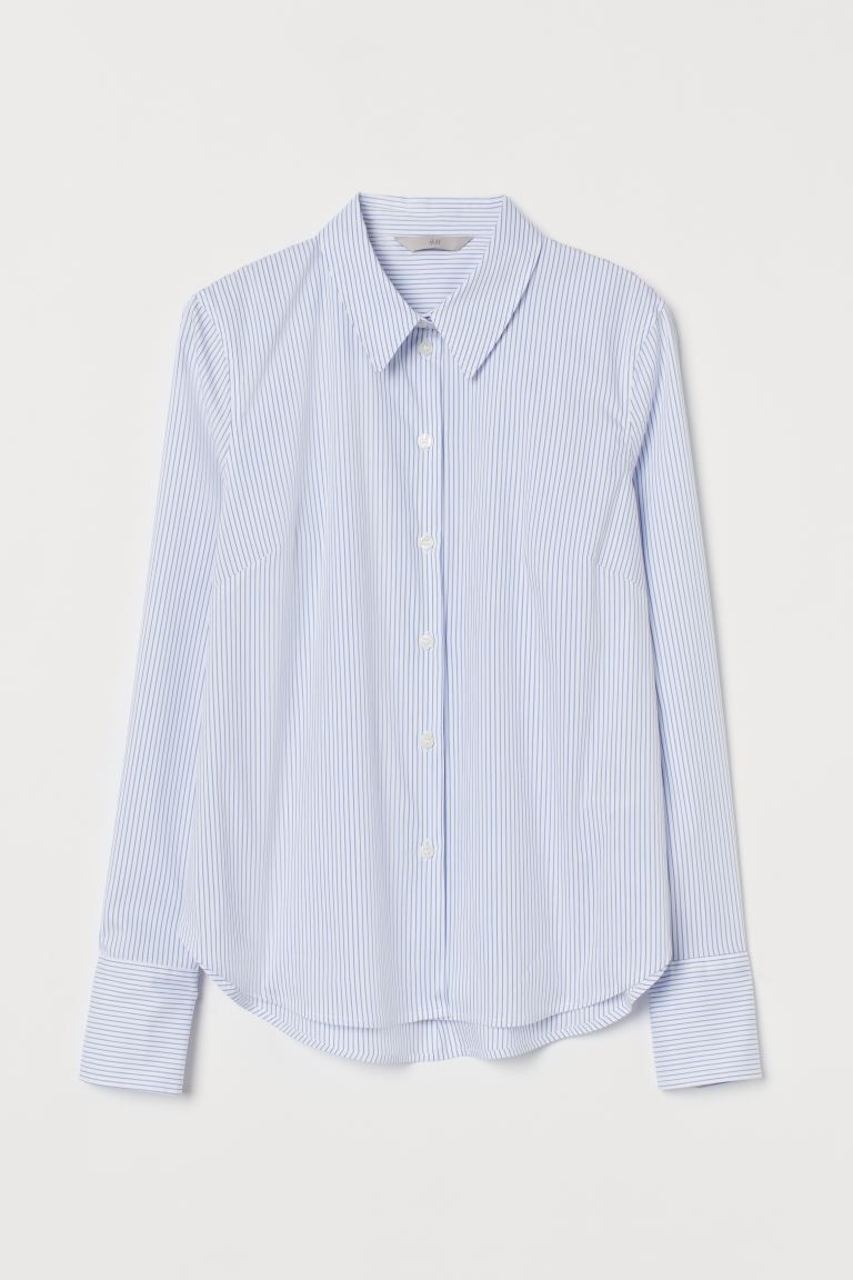 Shirt in a woven cotton blend. Collar, buttons at front, and yoke at back. Long sleeves with butt... | H&M (US + CA)