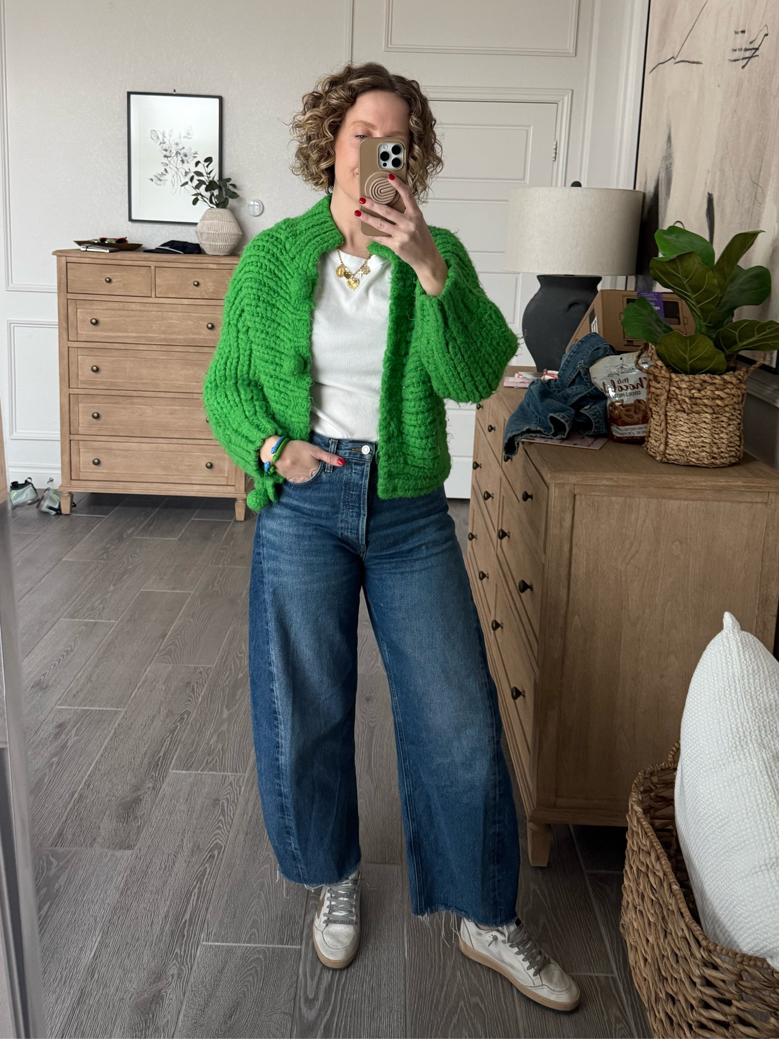 Wearing a 28 in jeans, S/M in cardigann

#LTKSeasonal